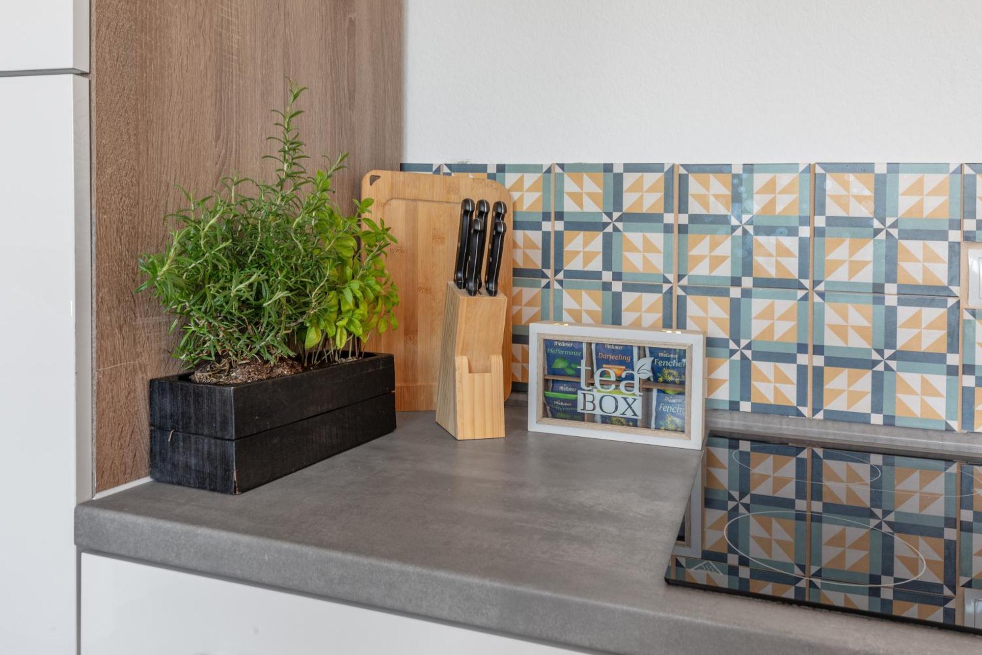 Mango Living I Stadtoase I Modern I 3 Schlafzimmer I 95 Qm I 9 Personen Mönchengladbach Rom bilde