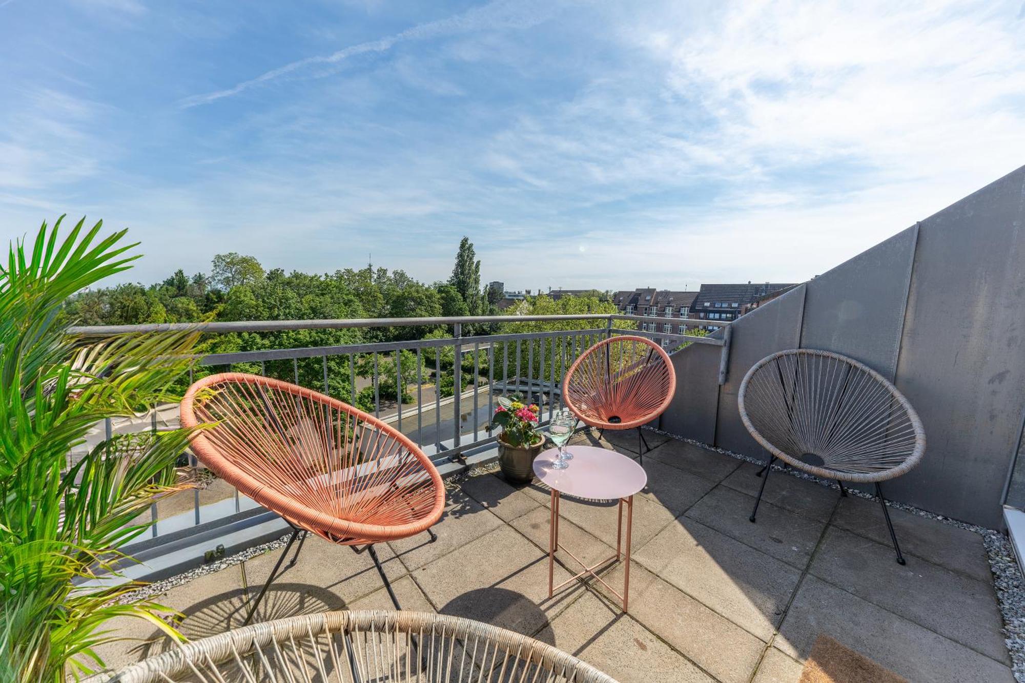 Mango Living I Stadtoase I Modern I 3 Schlafzimmer I 95 Qm I 9 Personen Mönchengladbach Rom bilde